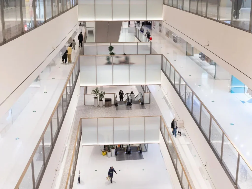 Terrazzo cementizio personalizzato per pavimento centro commerciale, corridoi multilivello ad elevato passaggio
